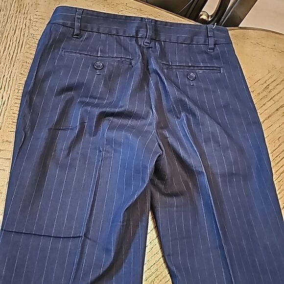 Kenneth Cole pin Stripe pants size 4 - Picture 8 of 10